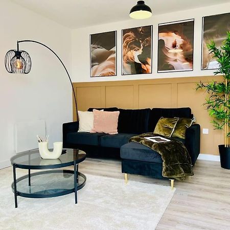 Hessian Lounge -Wyndale- Central 2Br W/Parking Бирмингам Екстериор снимка