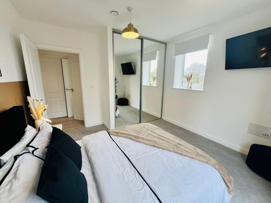 Hessian Lounge -Wyndale- Central 2Br W/Parking Бирмингам Екстериор снимка